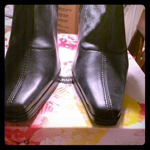 Chinese laundry tall boots